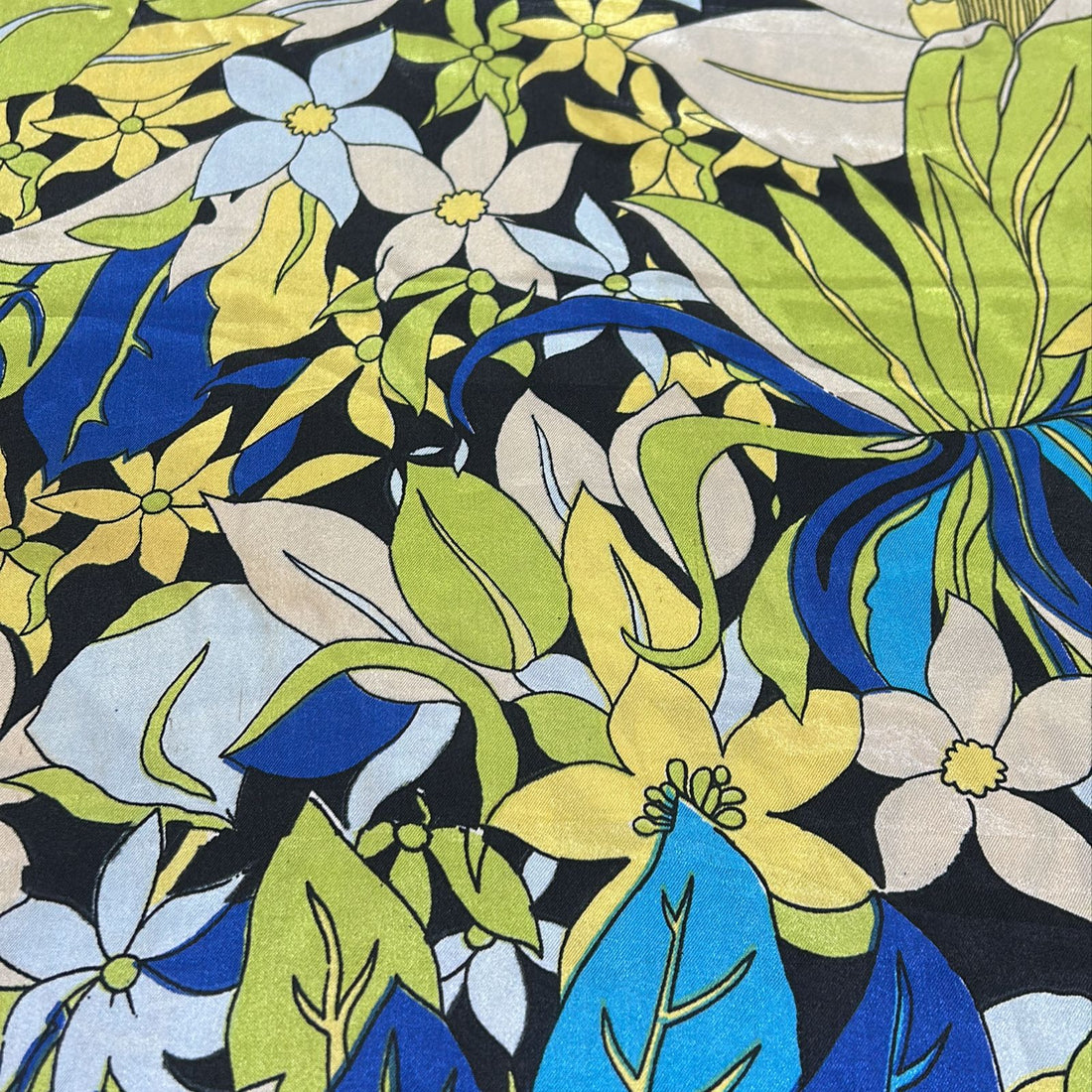 Print On Poly Satin 44