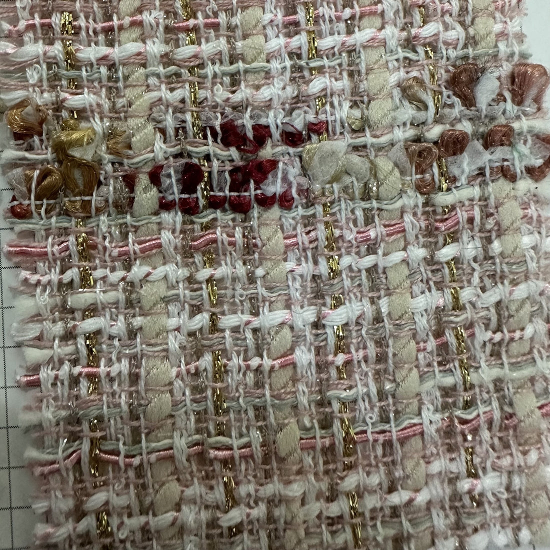 White Wine Gold Lurex Boucle Tweed