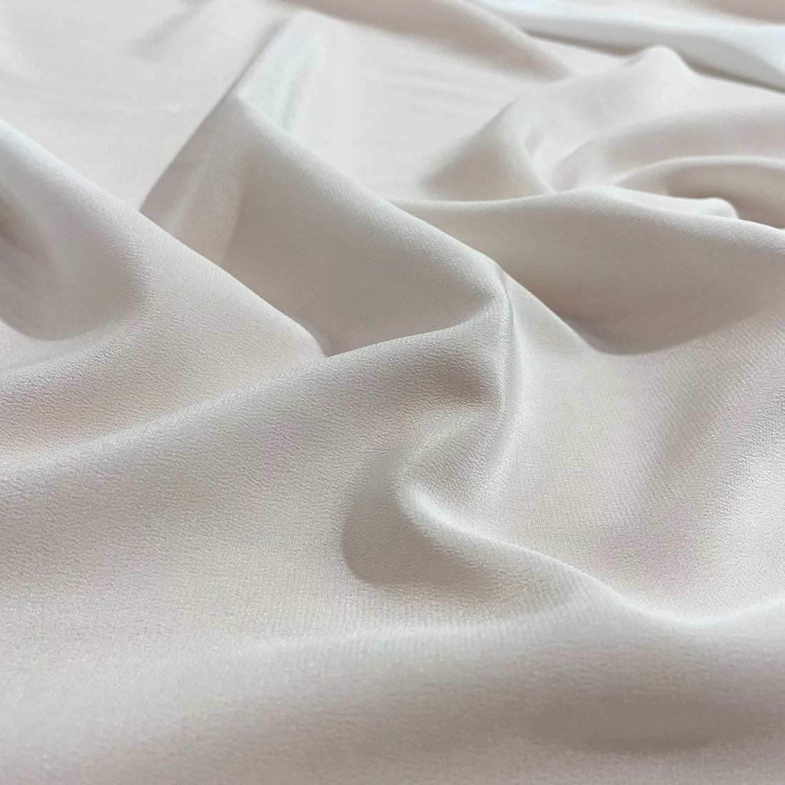 Silk Crepe 80 GMS (16 MM)