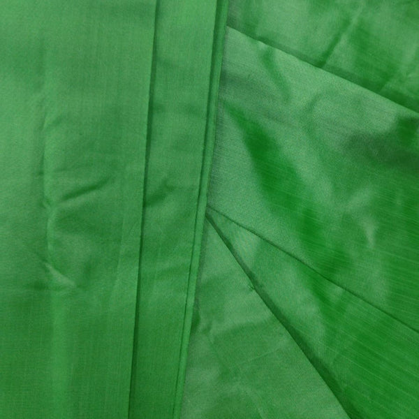 Poly Taffeta 120 GSM Dyed Fabric