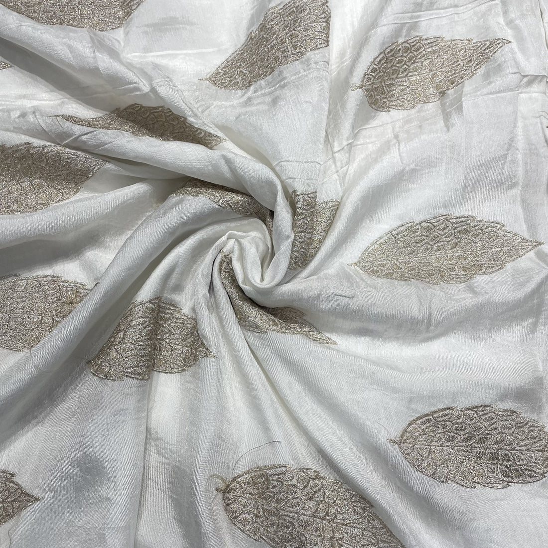 Banarasi Embroidery 1554-D