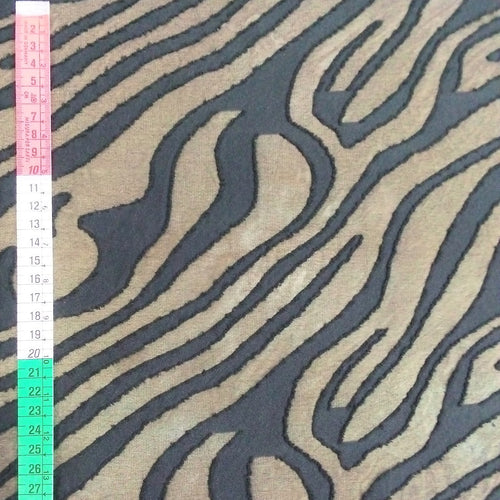 Clip Jacquard Dyed Fabric(Animal Skin, Black)