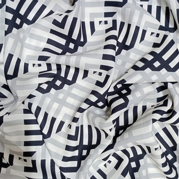 Black & White Abstract Print On Royal Georgette RGPB22