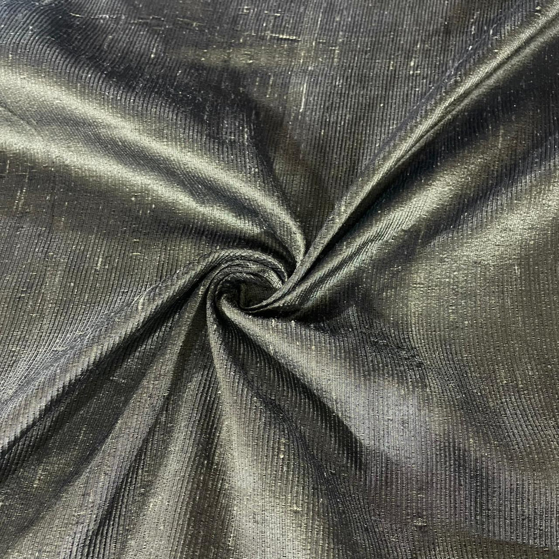 Raw Silk Dupion Woven Fabric RS89