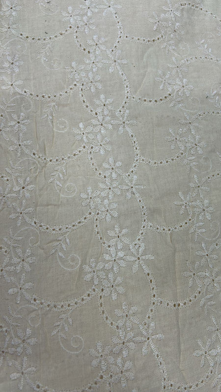 Cotton Schiffli Fabric CFFS18