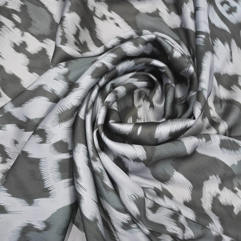 Grey & White Leopard Print On Twill Satin (D#89C#3) TSPS28