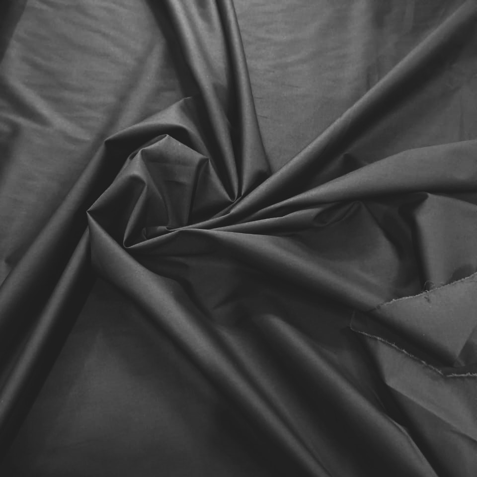 Wonder Poplin Dyed Woven fabric