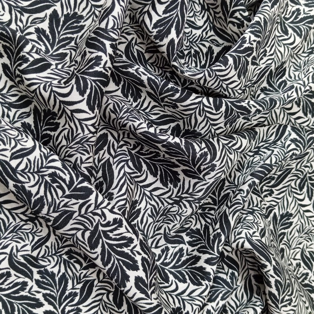 Black And White Tropical Vibes Print On Twill Satin (SS24) TSPS18