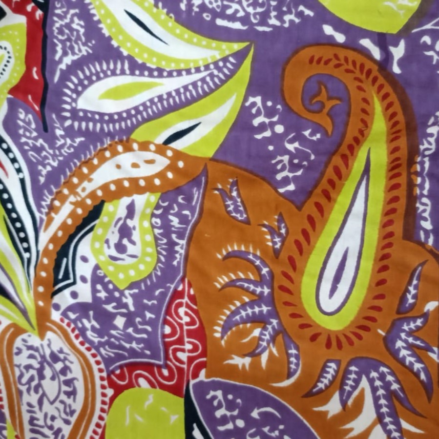 Voilet Base Paisley Print On Cotton Knitted CKPS19